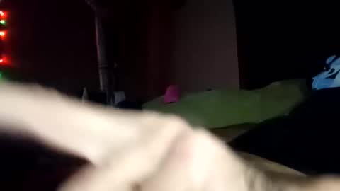 Snapshot of pussyluver420kik909587 chatting on 12/01/25, 05:01 Pussyluver420 online show from 12/01/25, 05:01