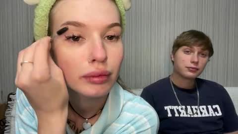 Snapshot of pussymoneywet chatting on 11/23/25, 05:35 Lina online show from 11/23/25, 05:35