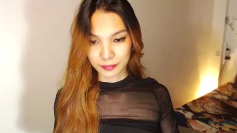 Snapshot of pussywetandwild chatting on 01/09/25, 08:55 LHARA online show from 01/09/25, 08:55