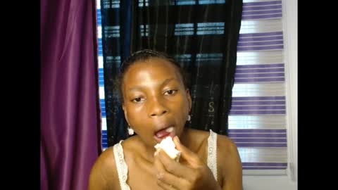 pussyxxjuice online show from 10/21/25, 10:05