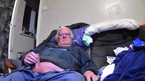 Genital sucker online show from 01/10/26, 09:41