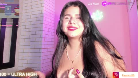 Snapshot of putipaula2 chatting on 12/30/24, 11:17 Pau online show from 12/30/24, 11:17