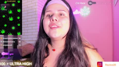 Snapshot of putipaula2 chatting on 01/29/25, 03:33 Pau online show from 01/29/25, 03:33