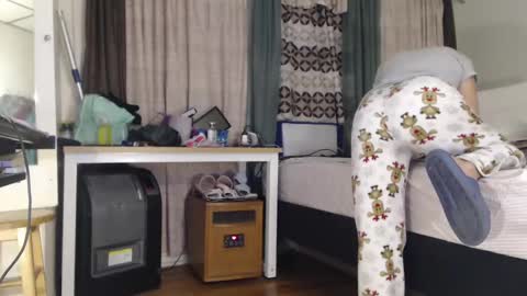 Snapshot of putiputi4u chatting on 01/03/25, 10:52 putiputi4u online show from 01/03/25, 10:52