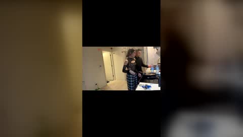 Snapshot of putykulito chatting on 01/08/26, 02:58 putykulito online show from 01/08/26, 02:58