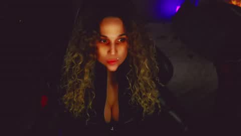 Kitty online show from 07/06/26, 03:03
