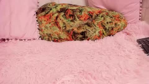 Sophy online show from 12/20/24, 03:58