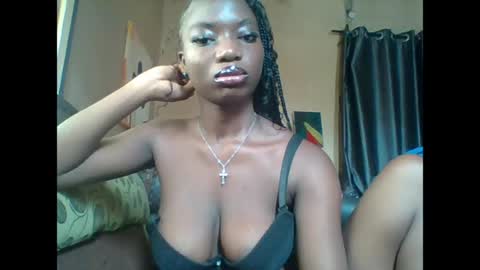 Snapshot of pweedy_ora chatting on 06/14/26, 11:12 ora online show from 06/14/26, 11:12