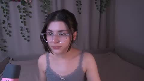 Ava online show from 06/14/26, 10:56
