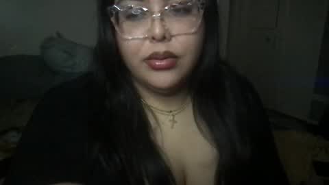 Prettypink Tinyhole online show from 01/09/25, 10:41