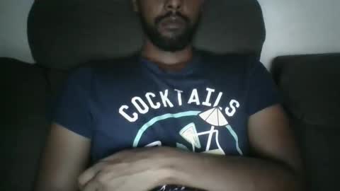 Snapshot of python974 chatting on 01/10/25, 08:04 Python online show from 01/10/25, 08:04