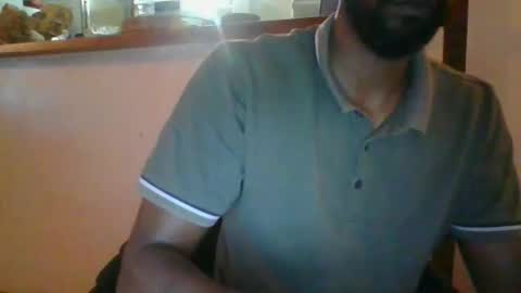 Snapshot of python974 chatting on 09/25/25, 02:43 Python online show from 09/25/25, 02:43