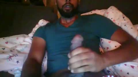 Snapshot of python974 chatting on 10/16/25, 02:34 Python online show from 10/16/25, 02:34