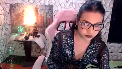 Snapshot of pythoncock4u chatting on 02/02/26, 03:11 Queen Agatha online show from 02/02/26, 03:11