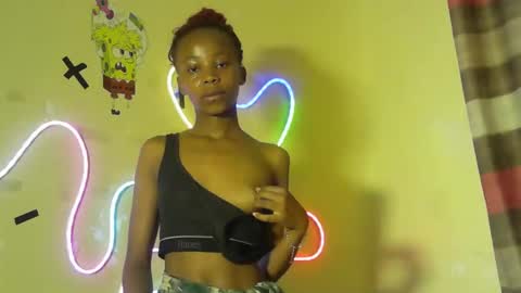 Snapshot of qastrol chatting on 04/12/26, 04:39 streamsinners online show from 04/12/26, 04:39