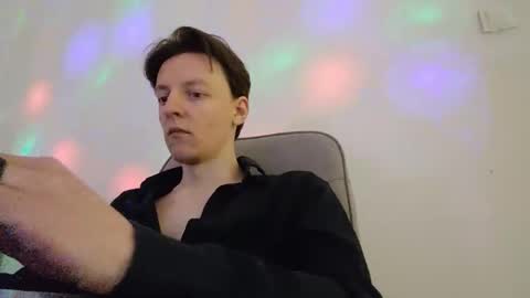 Lucas online show from 04/06/26, 09:05