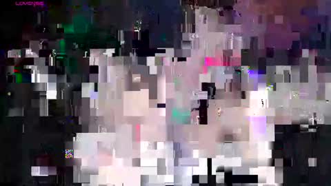 qianqian_ online show from 12/15/25, 11:58