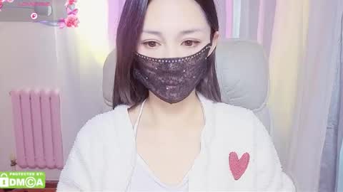 Snapshot of qiqi_mimi9900 chatting on 10/20/25, 02:34  Mimi online show from 10/20/25, 02:34