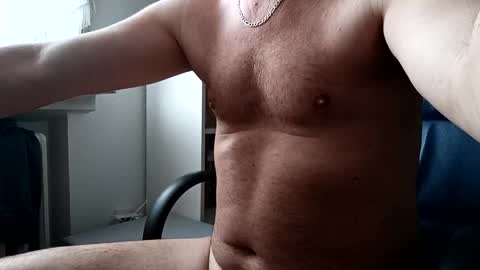 Snapshot of qm0722 chatting on 01/25/25, 08:53 qm0722 online show from 01/25/25, 08:53