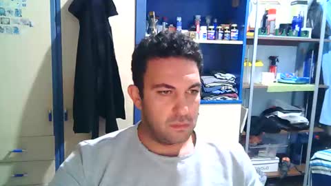 Snapshot of qsatan_6969 chatting on 12/14/25, 12:21 qsatan_6969 online show from 12/14/25, 12:21