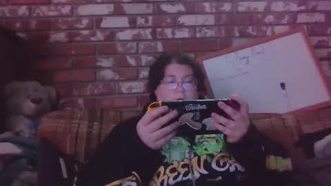 Br4tty Bunny online show from 01/12/26, 07:30