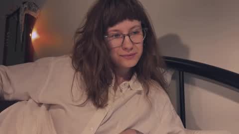 Snapshot of quack__quack chatting on 12/17/24, 04:00 online show from 12/17/24, 04:00