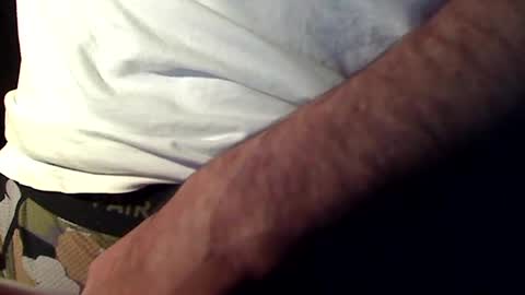 Snapshot of quebeca chatting on 12/14/25, 04:29 quebeca online show from 12/14/25, 04:29