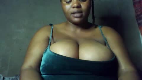 queen2302 online show from 04/07/26, 10:53