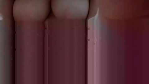 queen_2028 online show from 09/15/25, 12:05