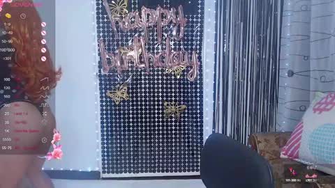 Snapshot of queen__abby chatting on 09/22/25, 08:00 Queen Abby online show from 09/22/25, 08:00