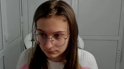 Amelie online show from 04/08/26, 07:08