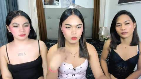 Snapshot of queen_arnie4utsxxx chatting on 04/12/26, 08:36 Arnie online show from 04/12/26, 08:36