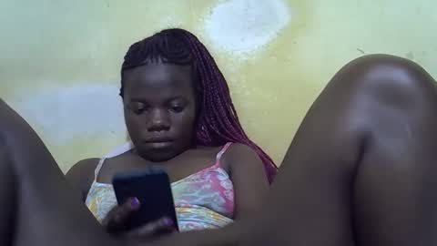 Snapshot of queen_darling3 chatting on 03/19/26, 06:45 Gentrix online show from 03/19/26, 06:45