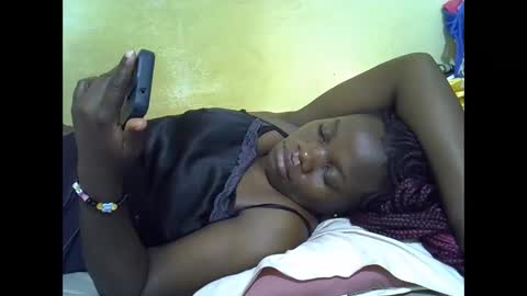 Snapshot of queen_darling3 chatting on 04/13/26, 09:53 Gentrix online show from 04/13/26, 09:53