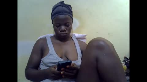 Snapshot of queen_darling3 chatting on 04/20/26, 06:16 Gentrix online show from 04/20/26, 06:16