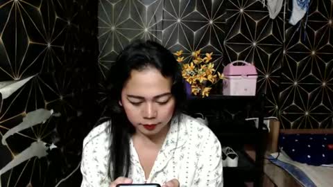 Snapshot of queen_ennah chatting on 01/12/25, 05:54 queen_ennah online show from 01/12/25, 05:54