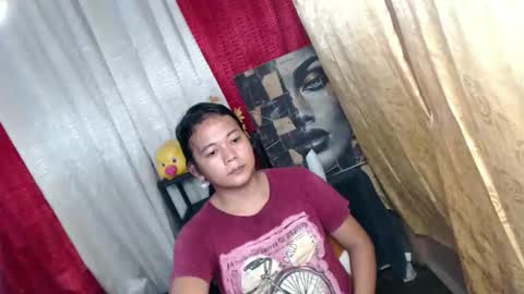 Snapshot of queen_ennah chatting on 01/09/26, 07:00 queen_ennah online show from 01/09/26, 07:00