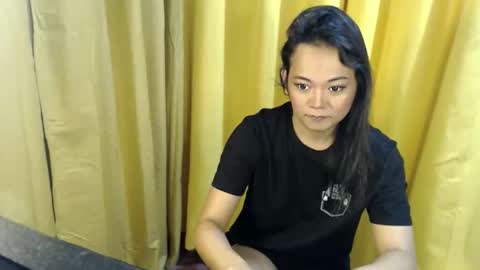 Snapshot of queen_ennah chatting on 06/08/26, 09:37 queen_ennah online show from 06/08/26, 09:37