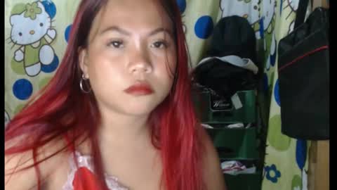 Snapshot of queen_fucker23 chatting on 02/16/26, 05:31 Angel online show from 02/16/26, 05:31