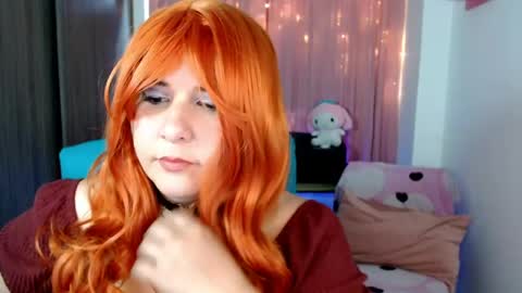 Snapshot of queen_genevieve chatting on 05/02/26, 01:38 Genevieve online show from 05/02/26, 01:38