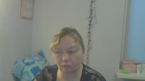 queen_jane8 online show from 12/02/24, 10:50