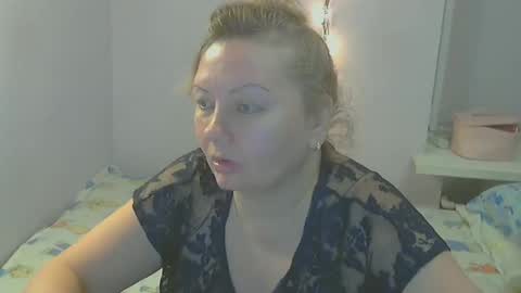 queen_jane8 online show from 12/17/24, 01:16