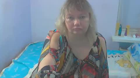 Snapshot of queen_jane8 chatting on 11/29/25, 12:52 queen_jane8 online show from 11/29/25, 12:52