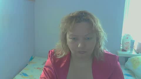 Snapshot of queen_jane8 chatting on 04/06/26, 09:21 queen_jane8 online show from 04/06/26, 09:21