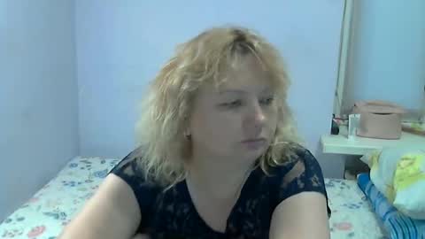 queen_jane8 online show from 06/08/26, 11:21