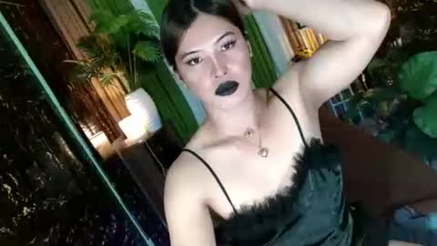 Kendal  online here from 6am-3pm philippine time online show from 10/20/25, 12:49