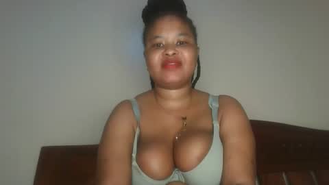 Queen kikih online show from 05/17/26, 09:49