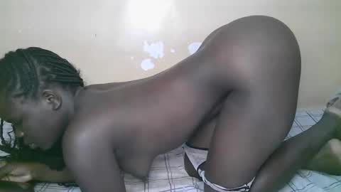 queen_latasha online show from 02/21/26, 04:24