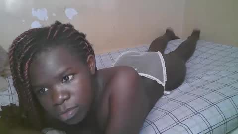 Snapshot of queen_latasha chatting on 03/21/26, 09:03 queen_latasha online show from 03/21/26, 09:03