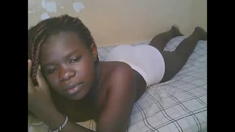 Snapshot of queen_latasha chatting on 03/29/26, 08:47 queen_latasha online show from 03/29/26, 08:47